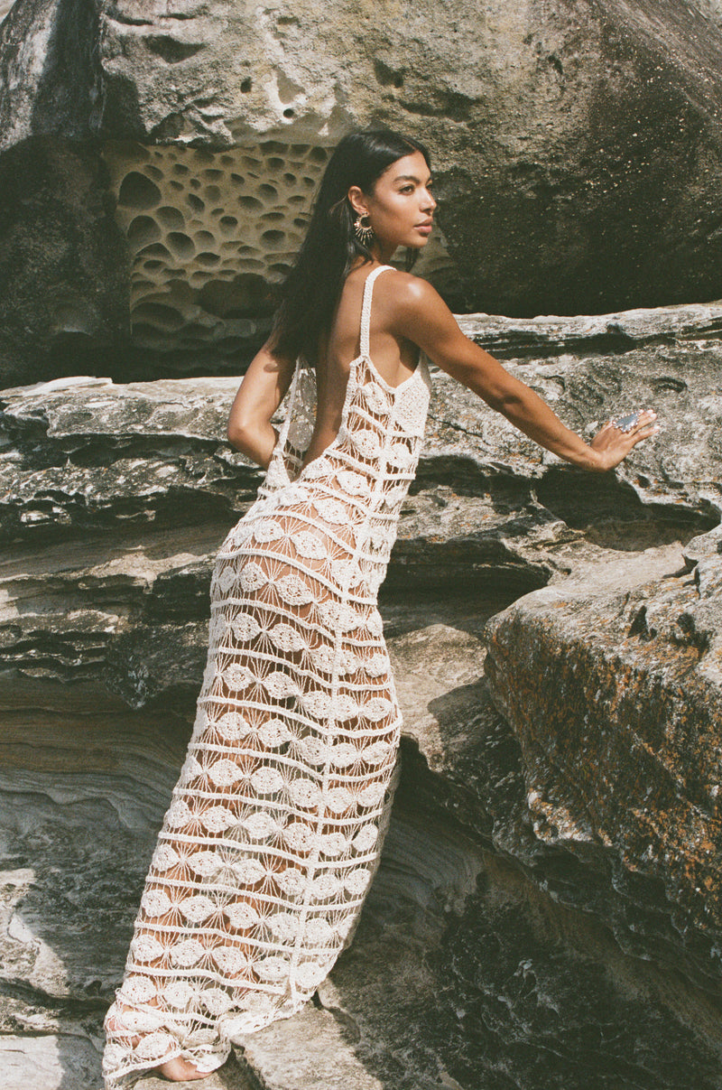 Dusk Till Dawn Knitted Crochet Dress – Ceśe soliel